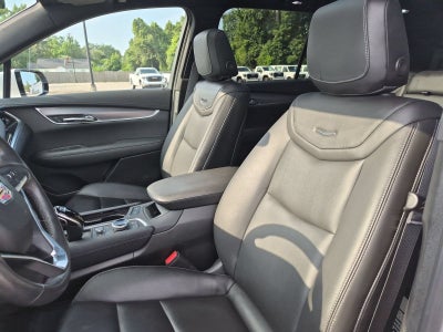 2024 Cadillac XT6 Luxury