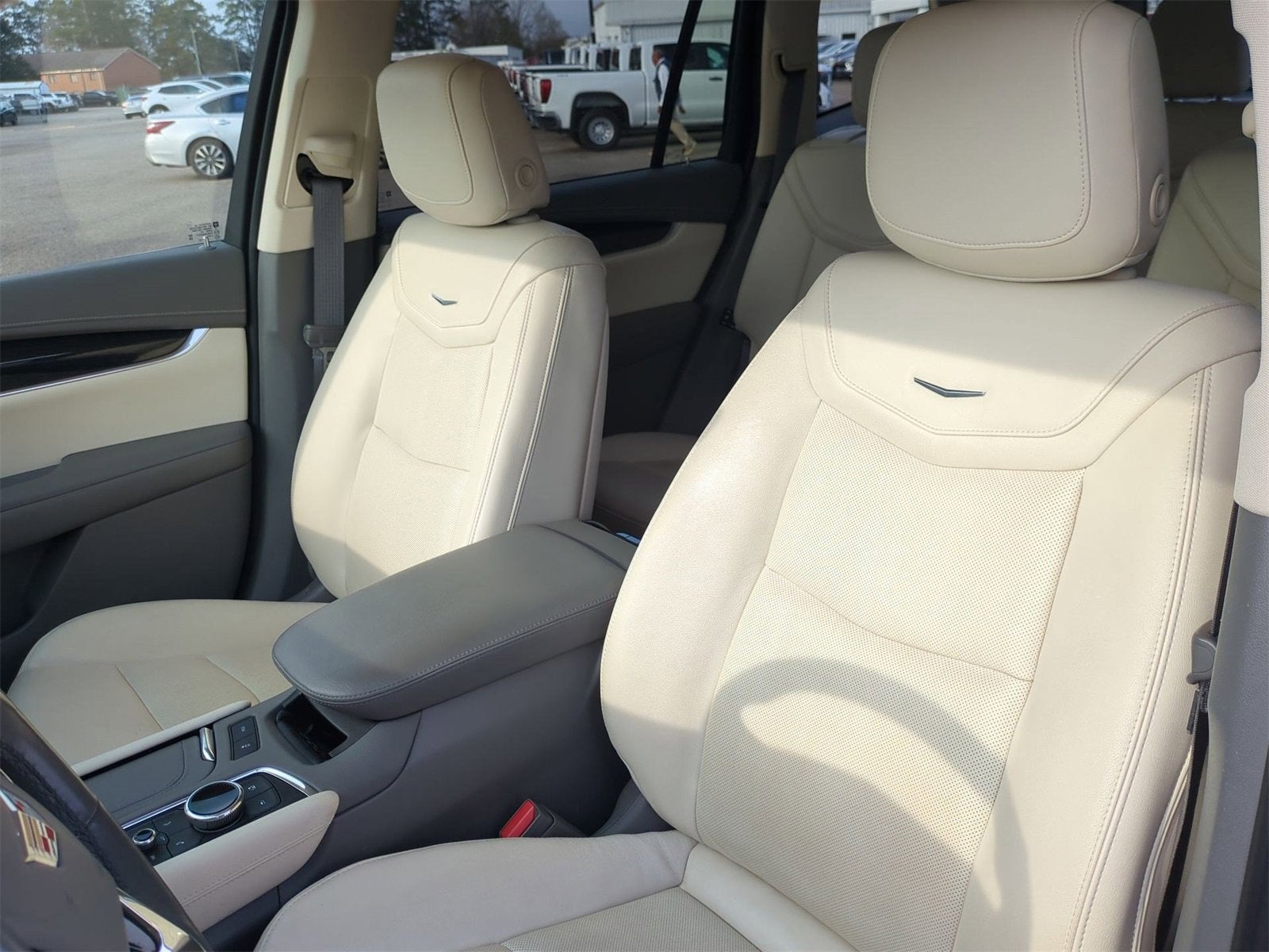 2020 Cadillac XT6 Premium Luxury