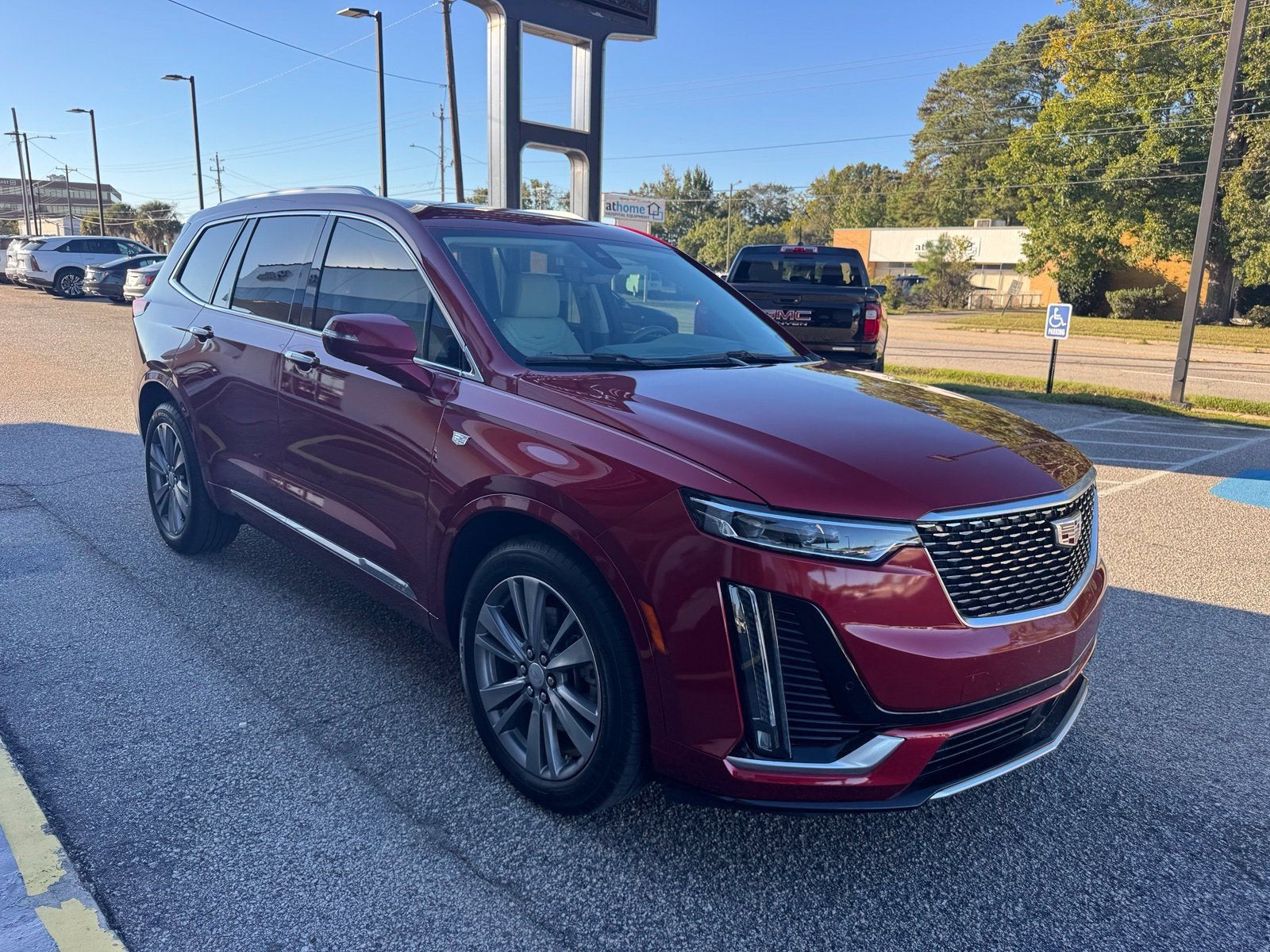 2024 Cadillac XT6 Premium Luxury