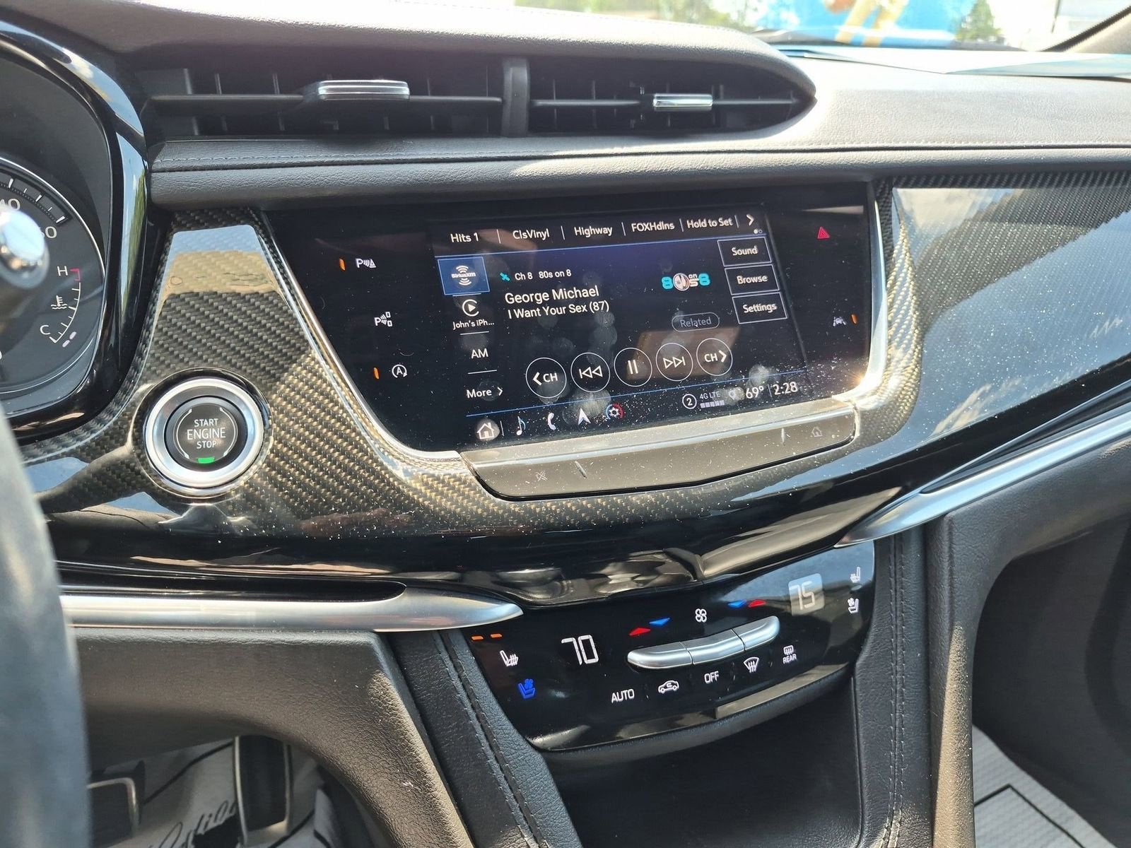 2023 Cadillac XT6 Sport