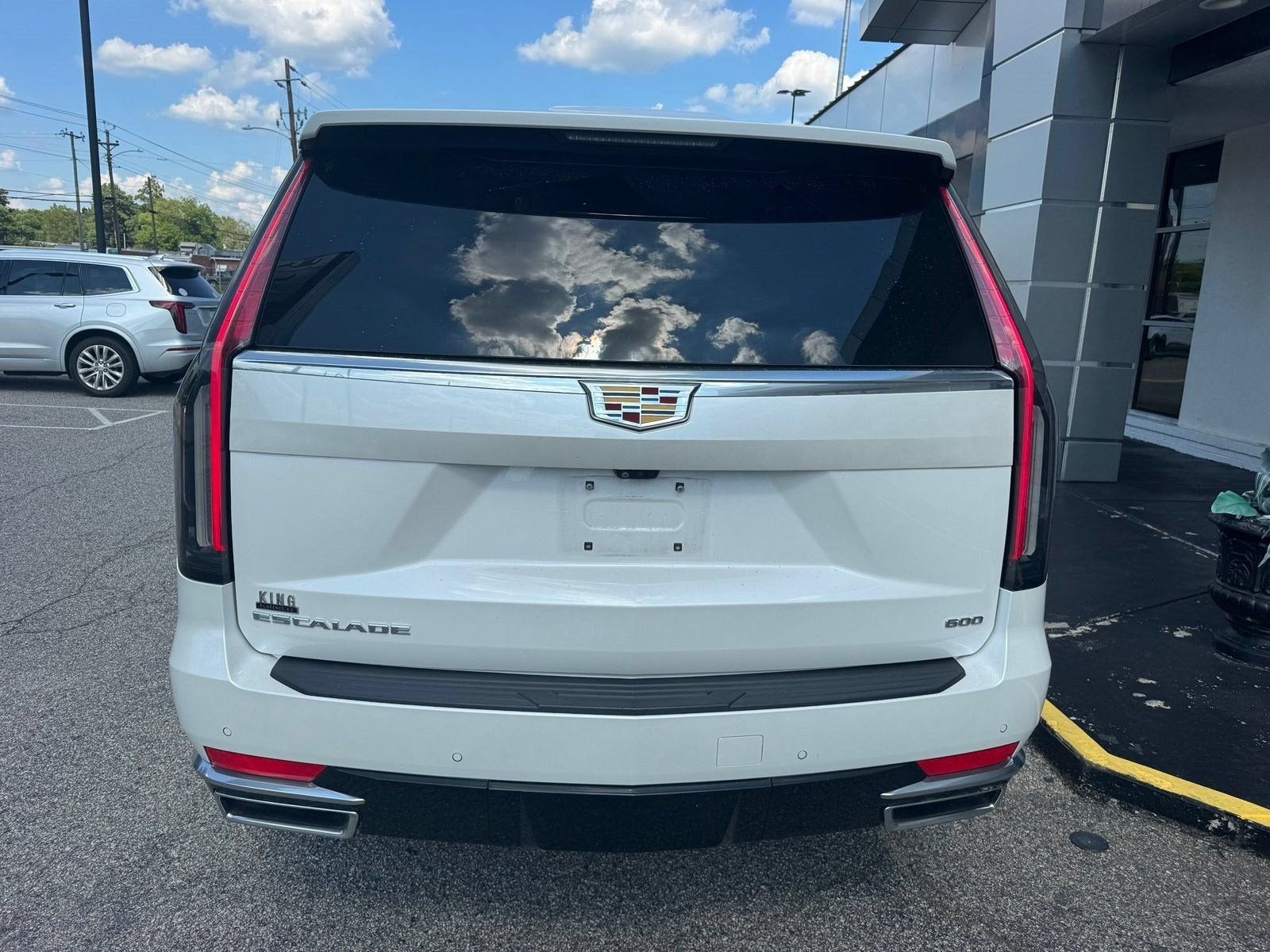 2023 Cadillac Escalade Premium Luxury