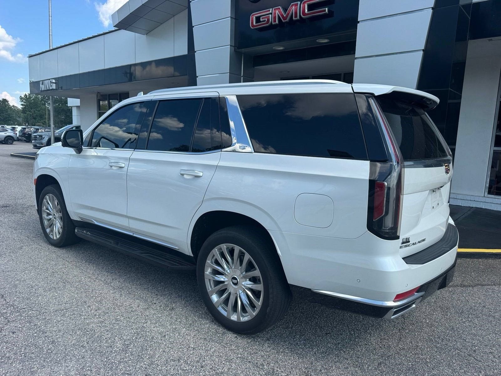 2023 Cadillac Escalade Premium Luxury