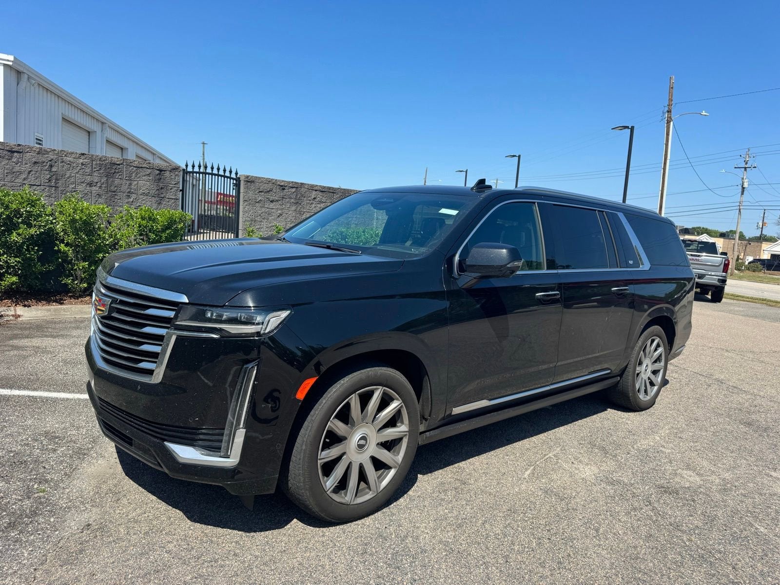 2023 Cadillac Escalade ESV Premium Luxury Platinum