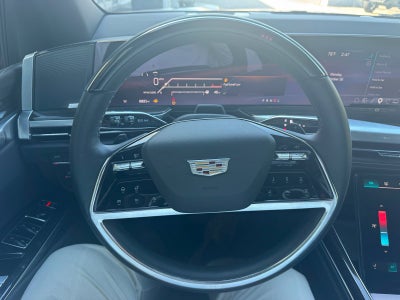 2025 Cadillac Escalade Luxury