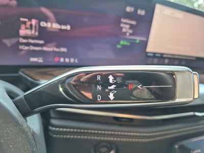 2025 Cadillac Escalade ESV Sport Platinum