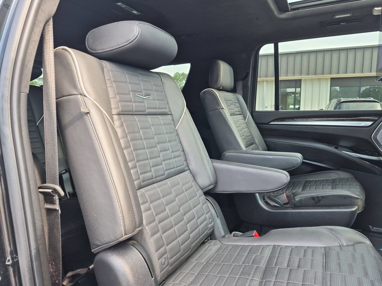 2025 Cadillac Escalade ESV Sport Platinum