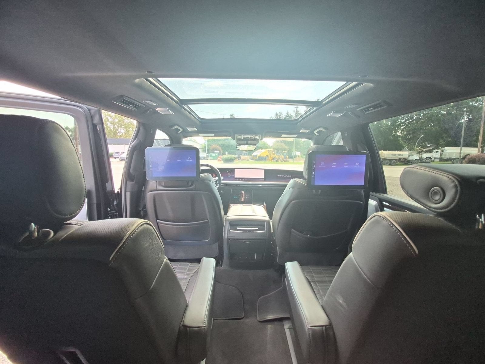 2025 Cadillac Escalade ESV Sport Platinum