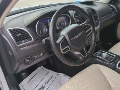 2022 Chrysler 300 Touring L