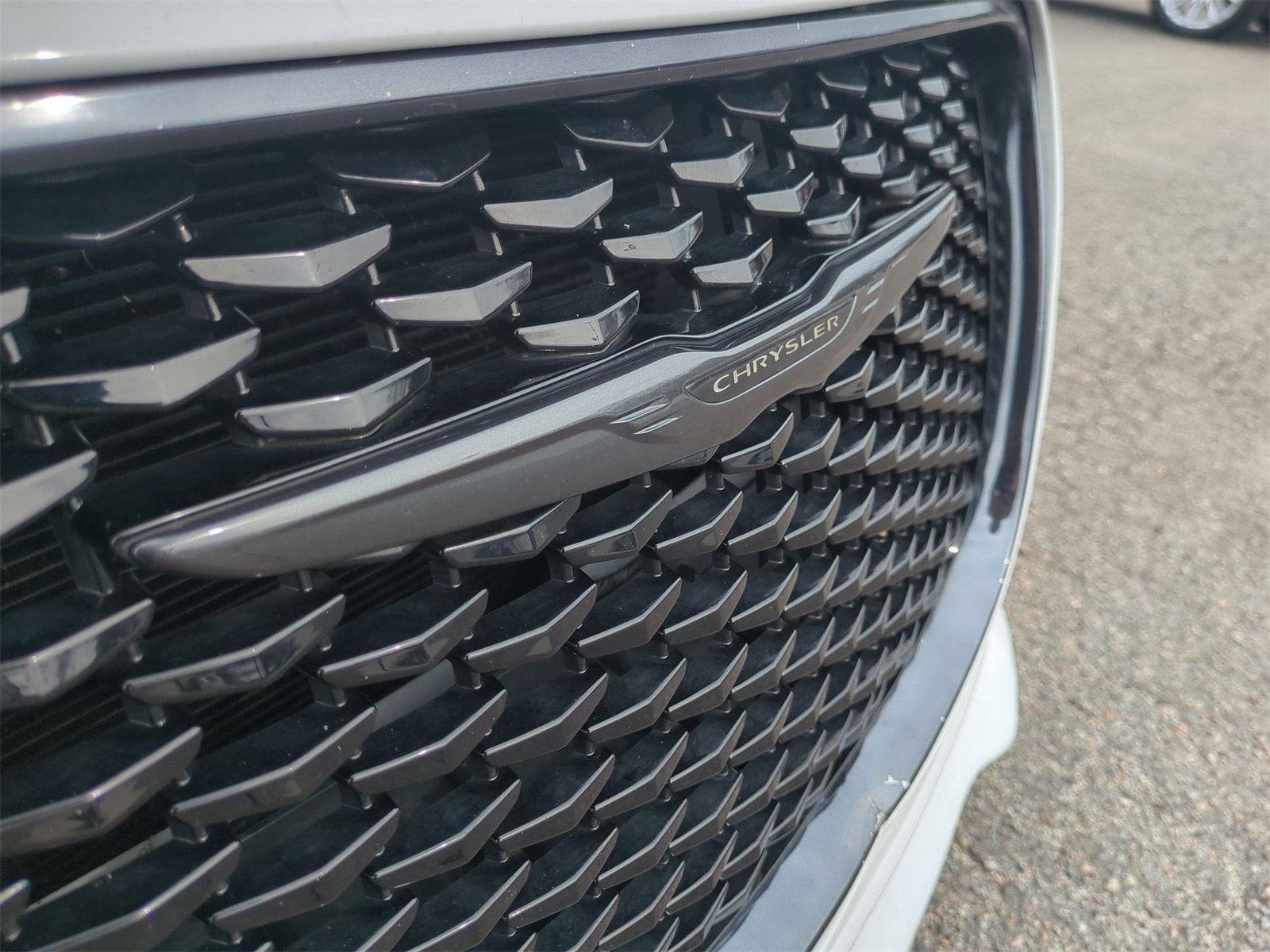 2022 Chrysler 300 Touring L