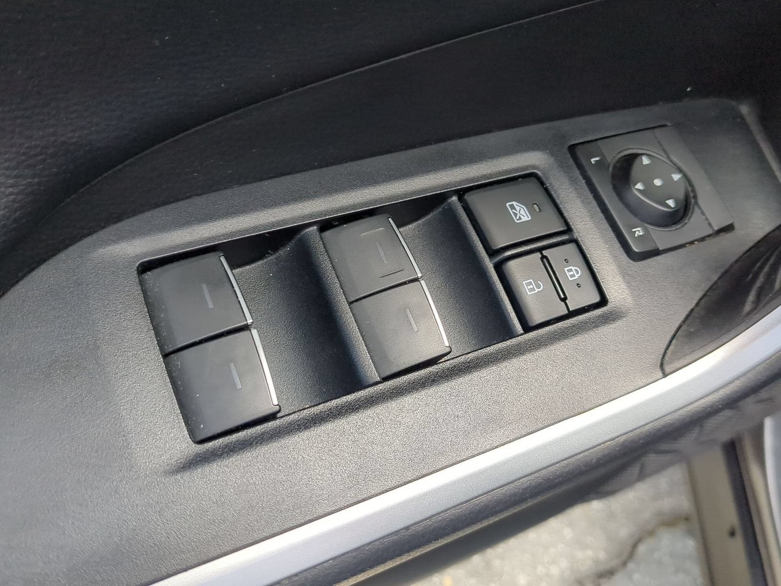 2022 Toyota RAV4 XSE Hybrid