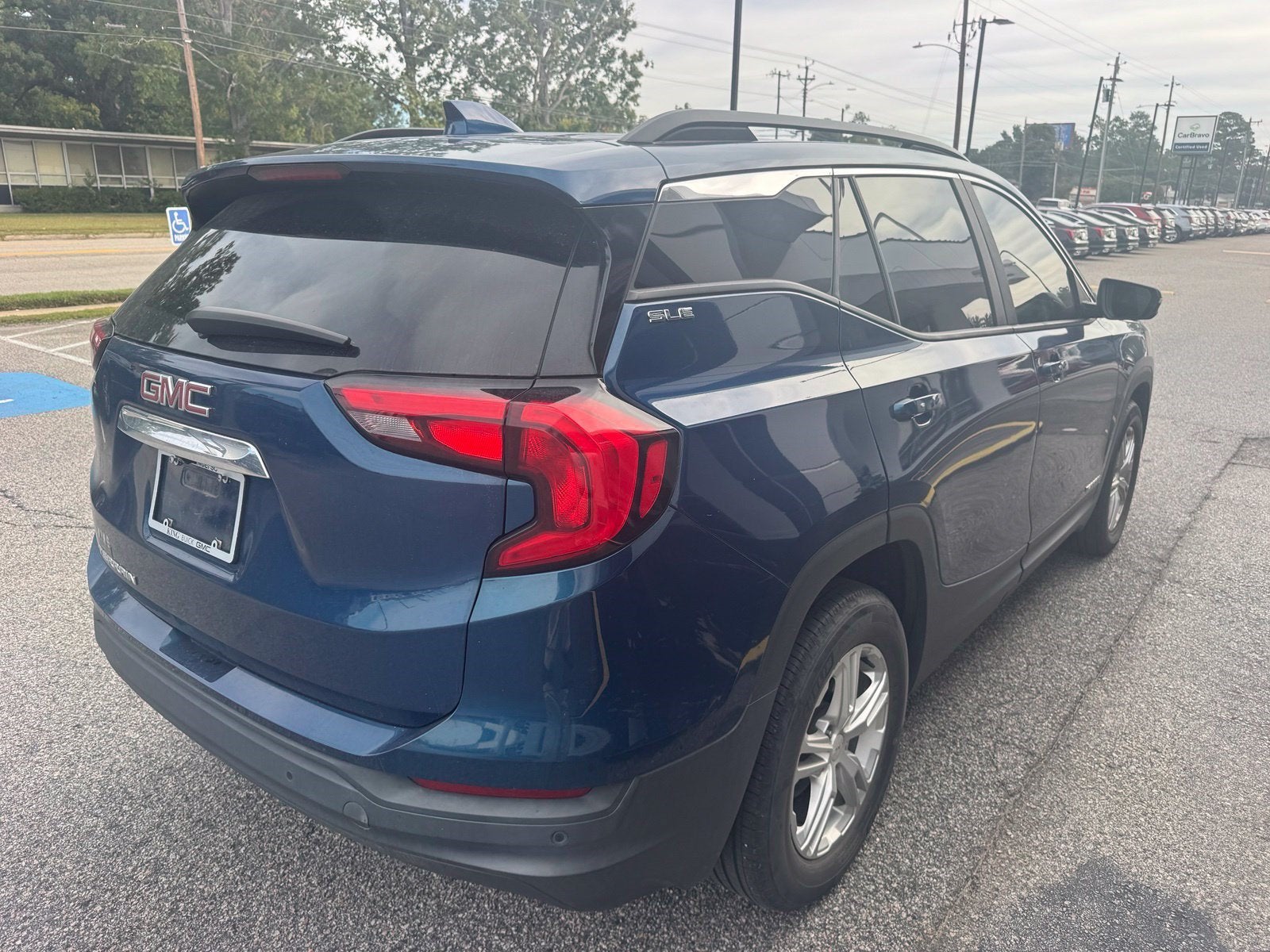 2021 GMC Terrain SLE