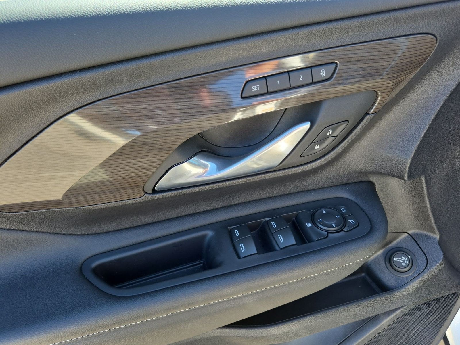 2024 GMC Terrain Denali - Photo 23