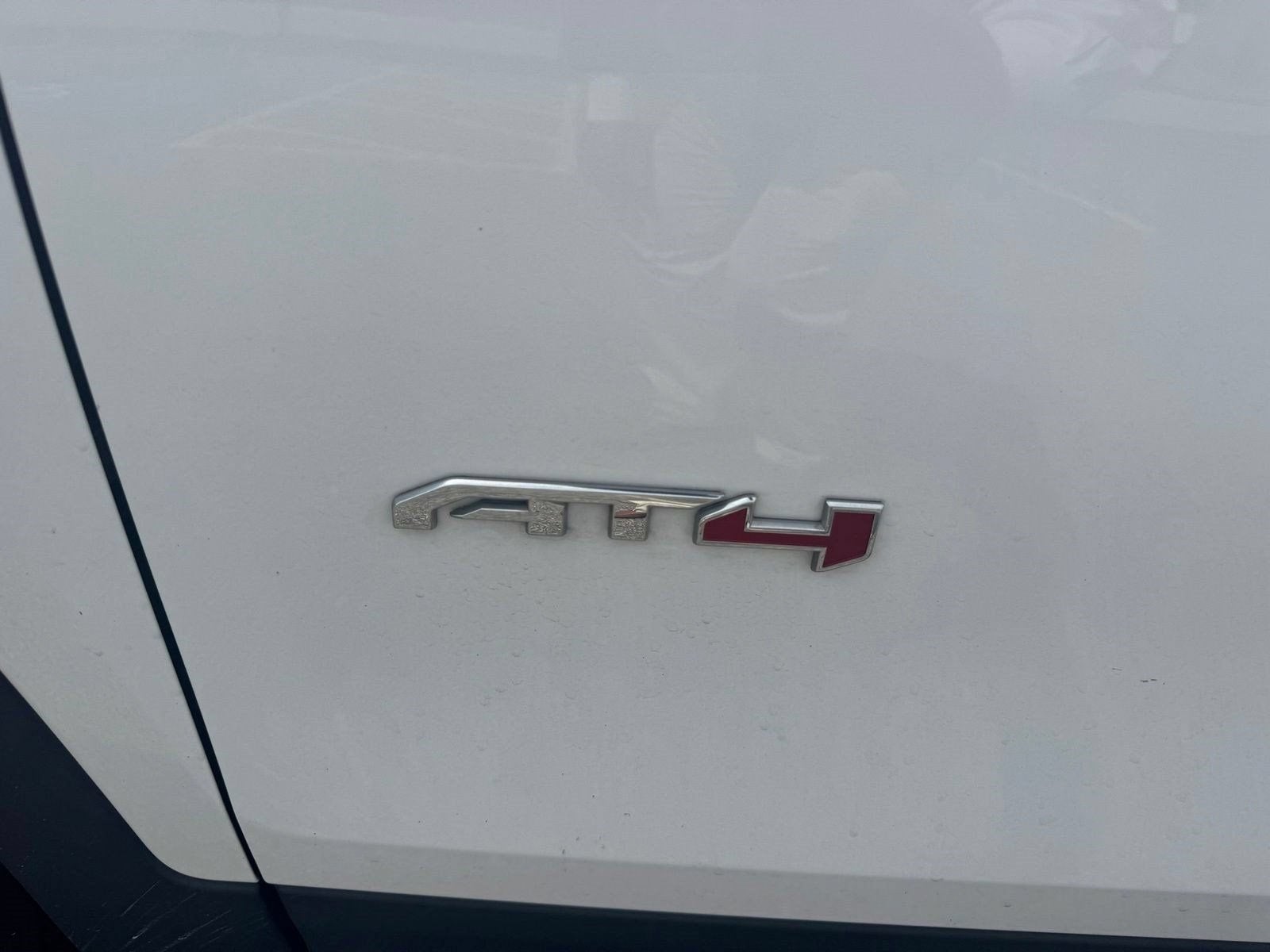 2023 GMC Terrain AT4