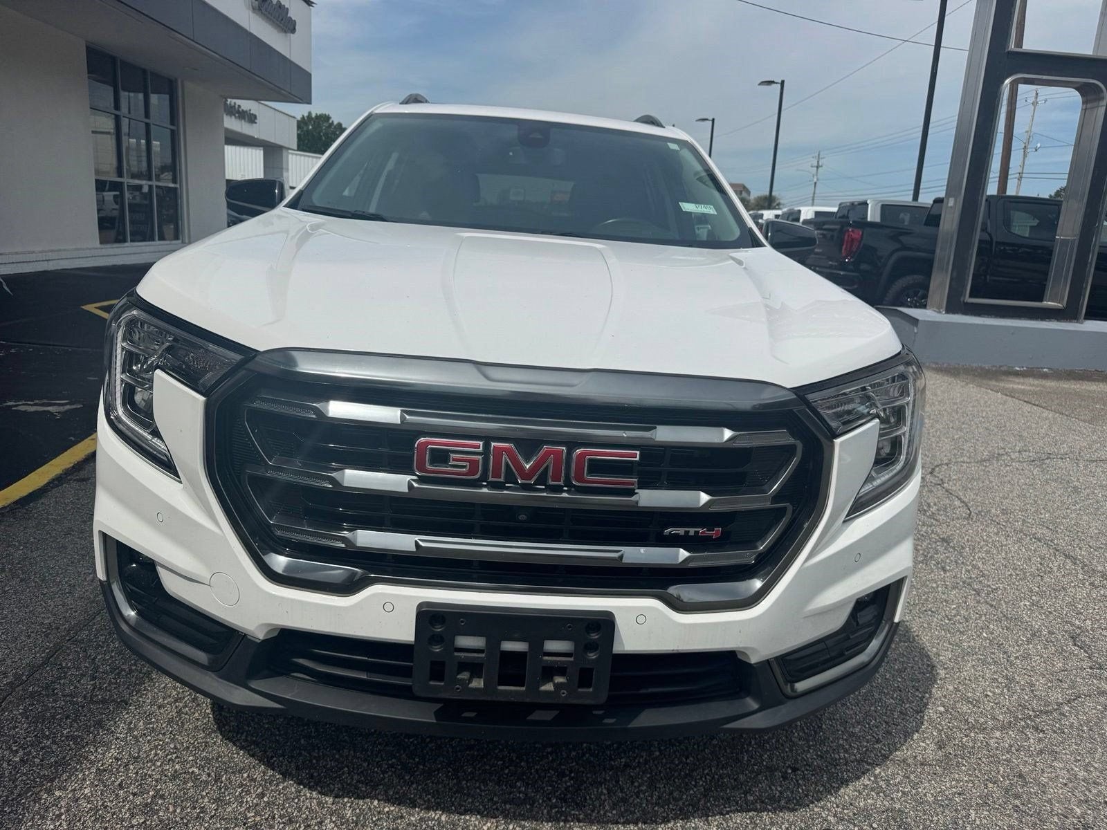 2023 GMC Terrain AT4