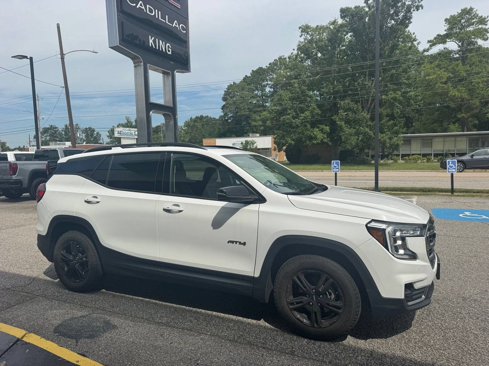 2023 GMC Terrain AT4