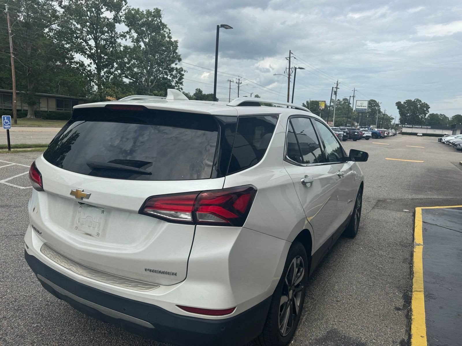 2022 Chevrolet Equinox Premier