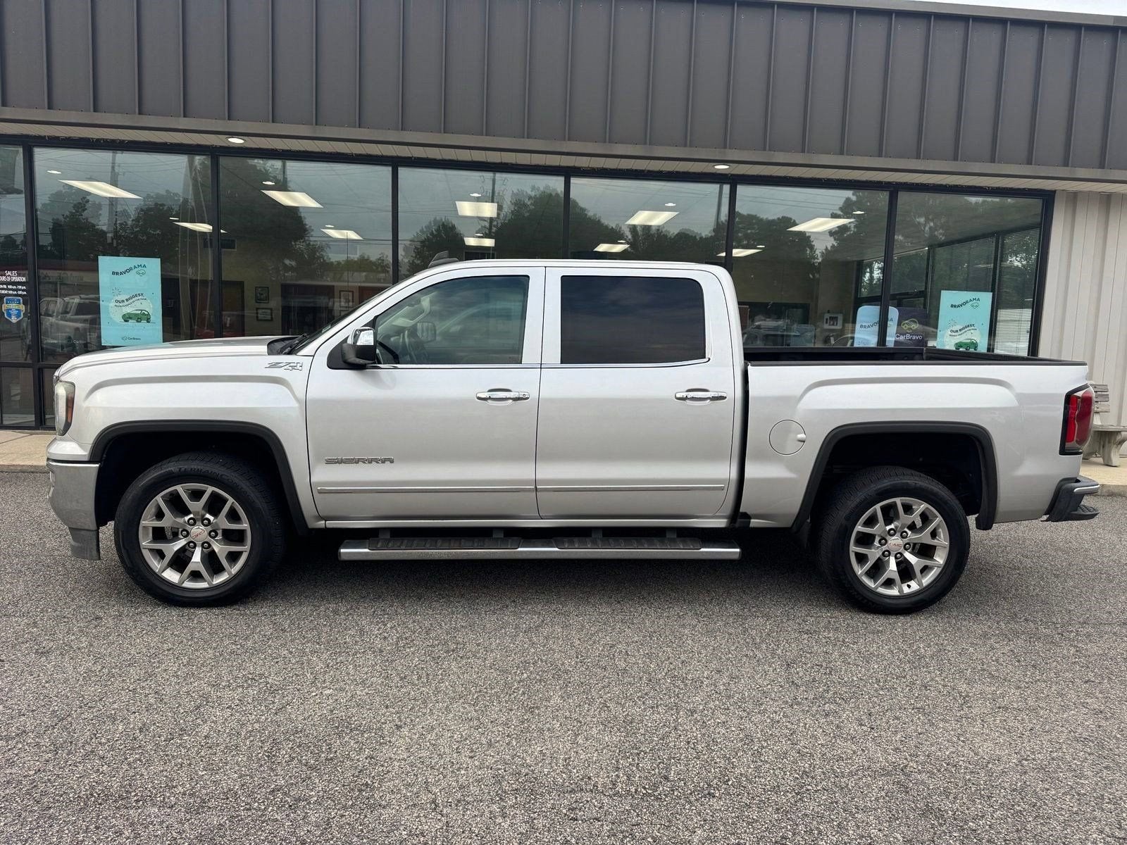2018 GMC Sierra 1500 SLT