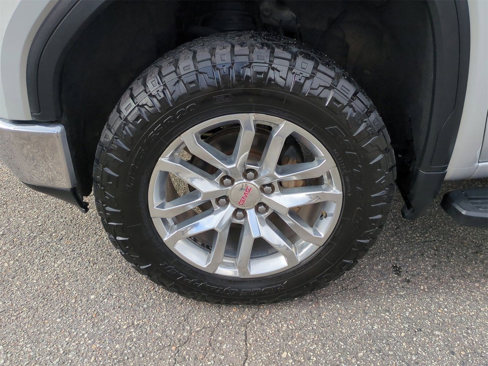 2020 GMC Sierra 1500 SLT