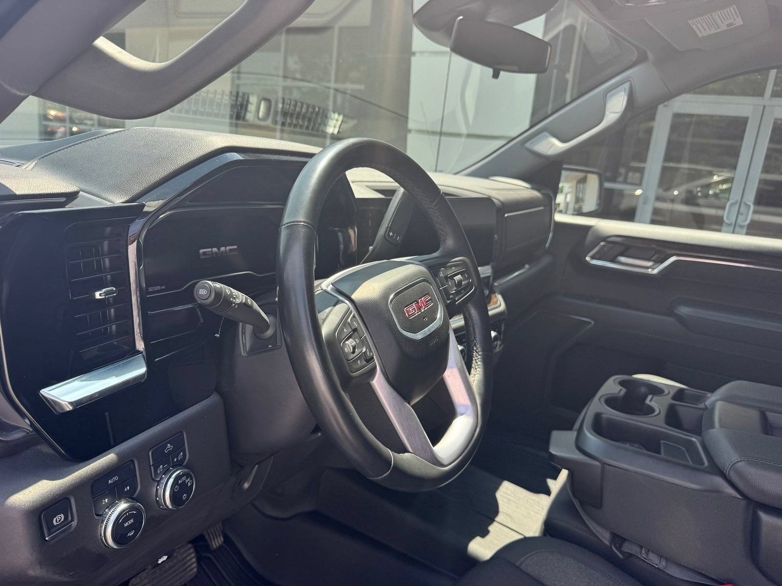 2024 GMC Sierra 1500 SLE