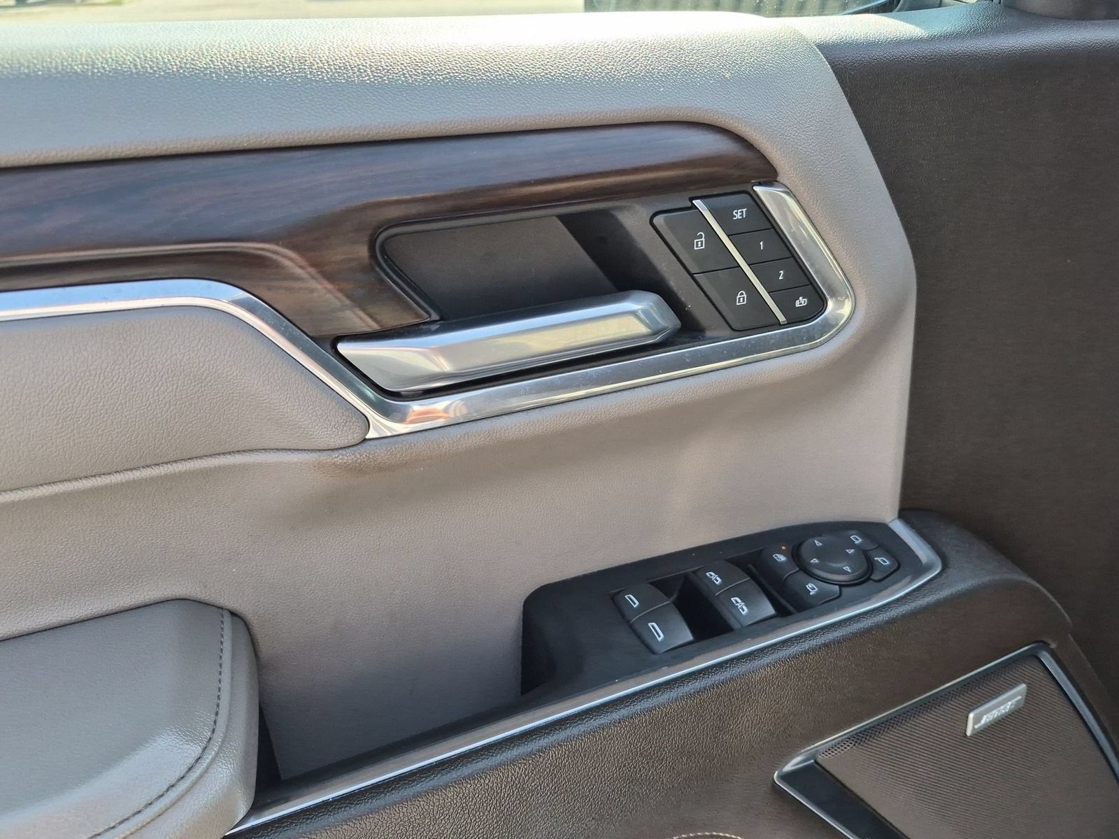 2024 GMC Sierra 1500 SLT - Photo 23