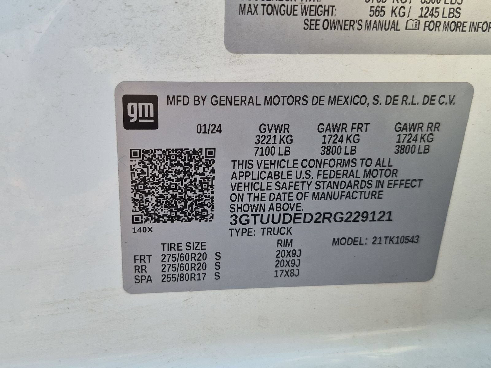 2024 GMC Sierra 1500 SLT - Photo 36