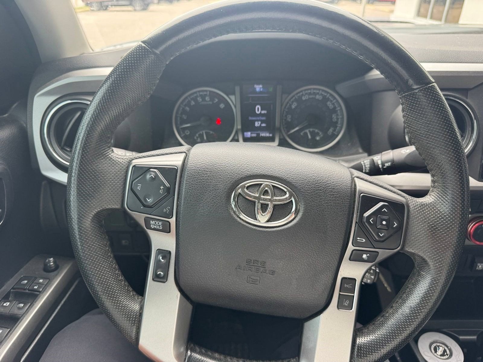 2021 Toyota Tacoma SR5 V6