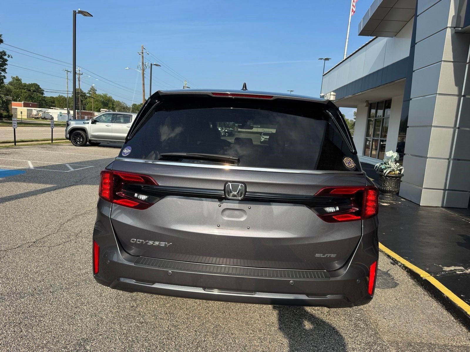 2025 Honda Odyssey Elite