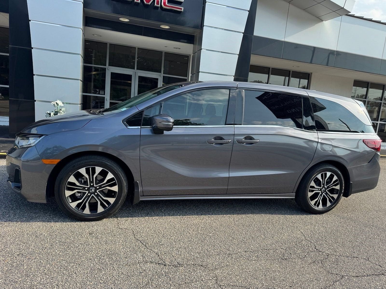 2025 Honda Odyssey Elite