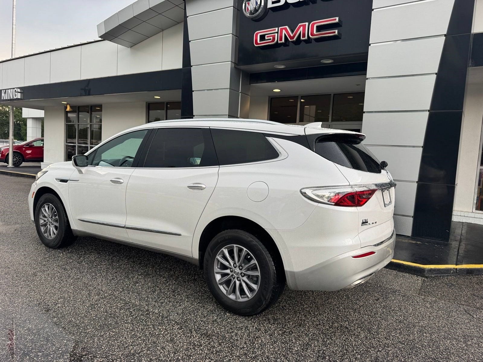 2023 Buick Enclave Essence