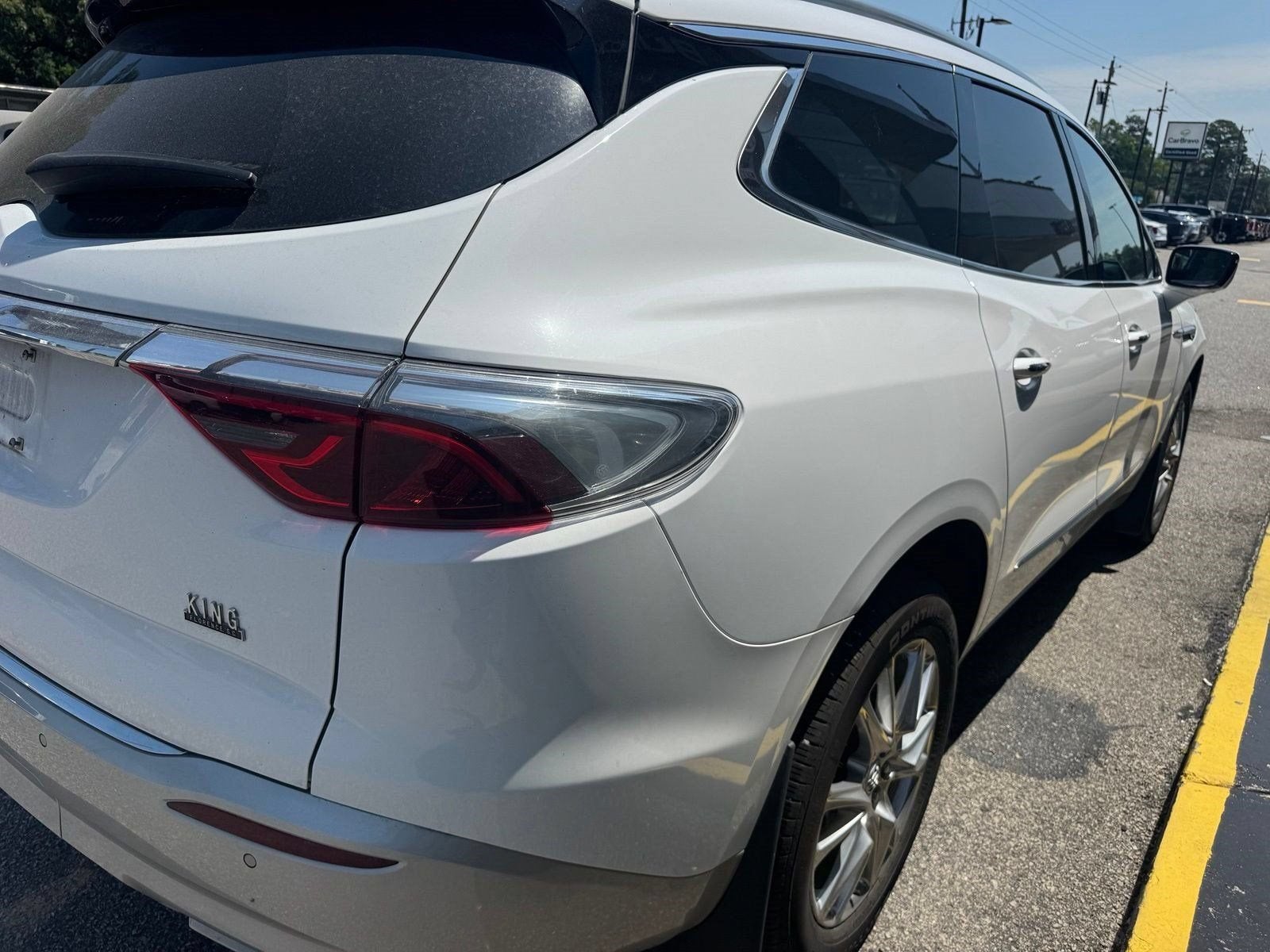 2024 Buick Enclave Essence