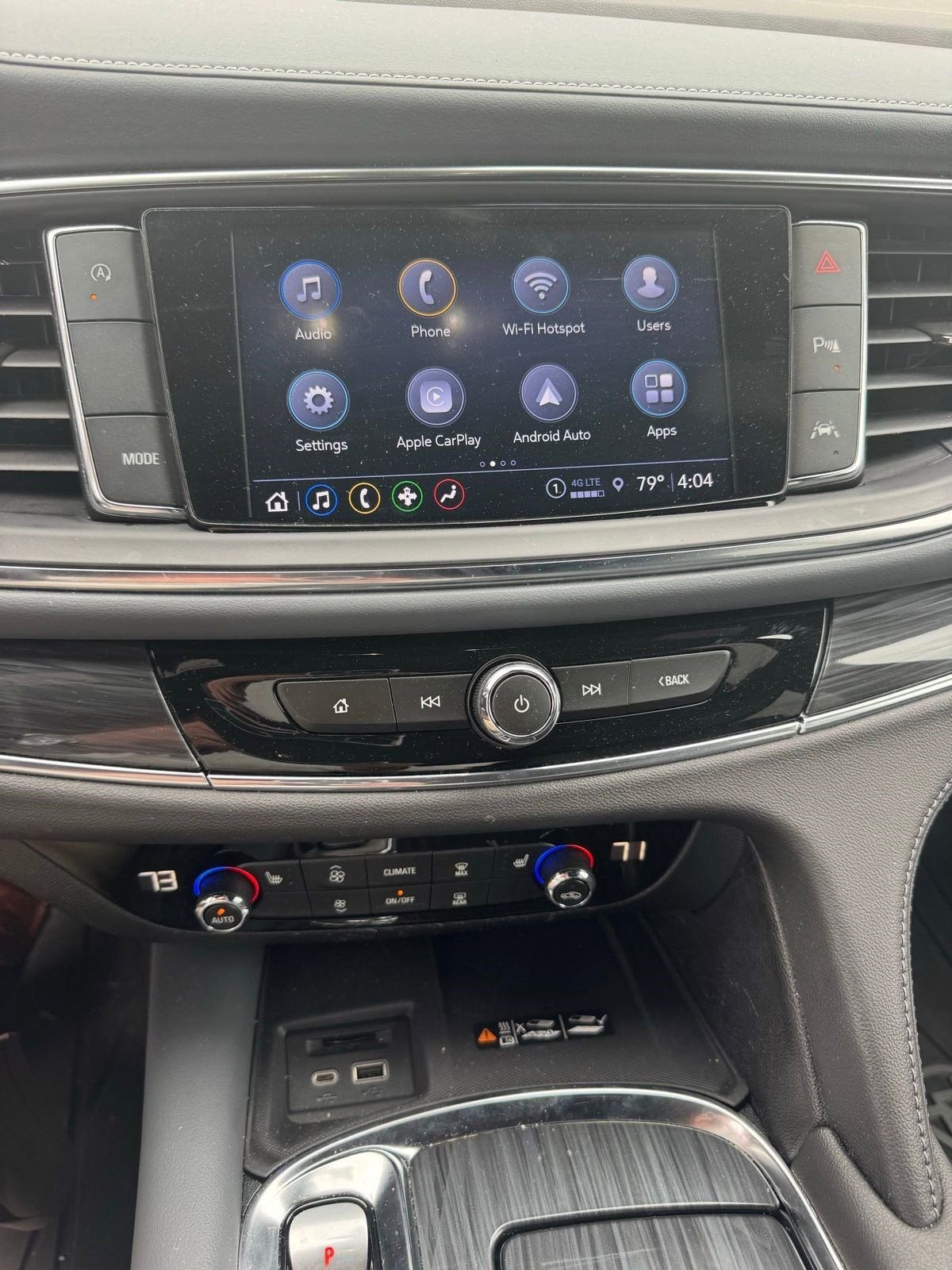 2024 Buick Enclave Essence