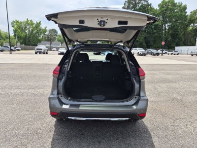 2020 Nissan Rogue SV FWD