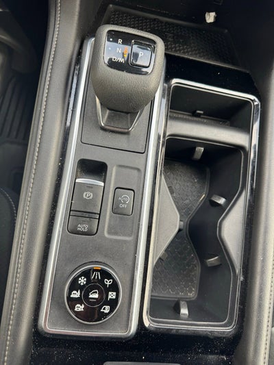 2024 Nissan Pathfinder SL 4WD