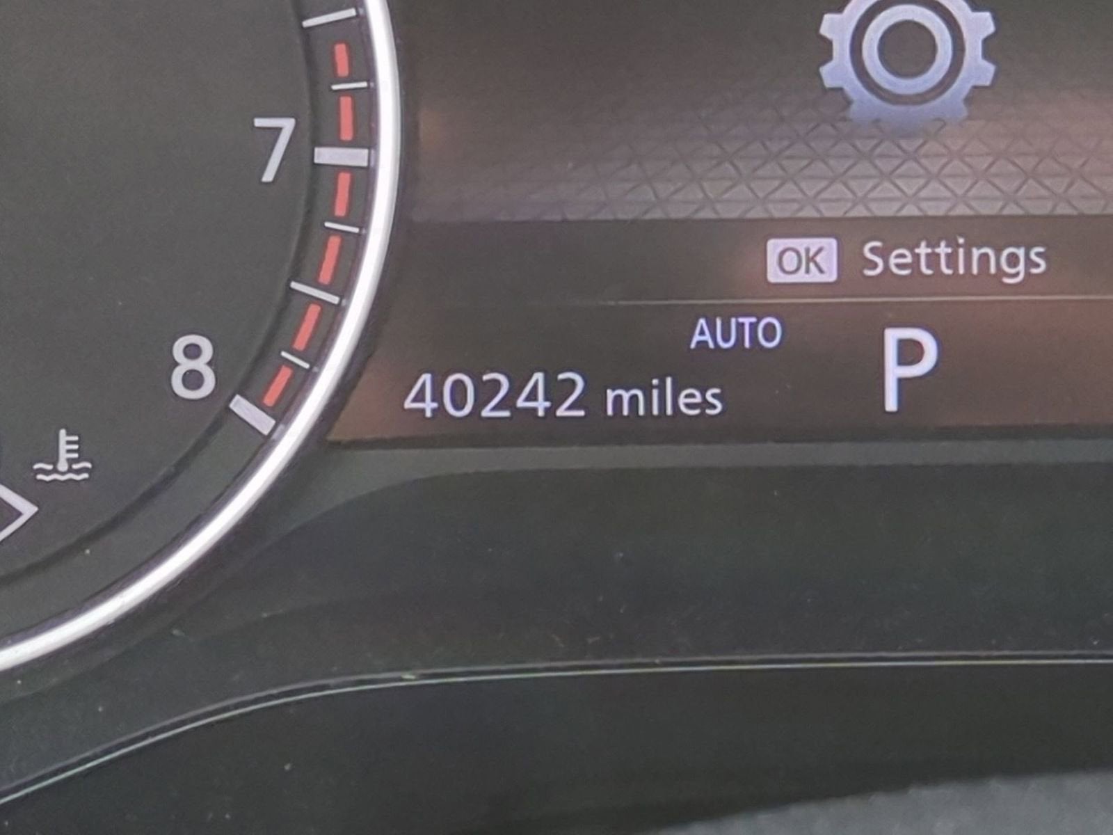 2024 Nissan Pathfinder SL 4WD