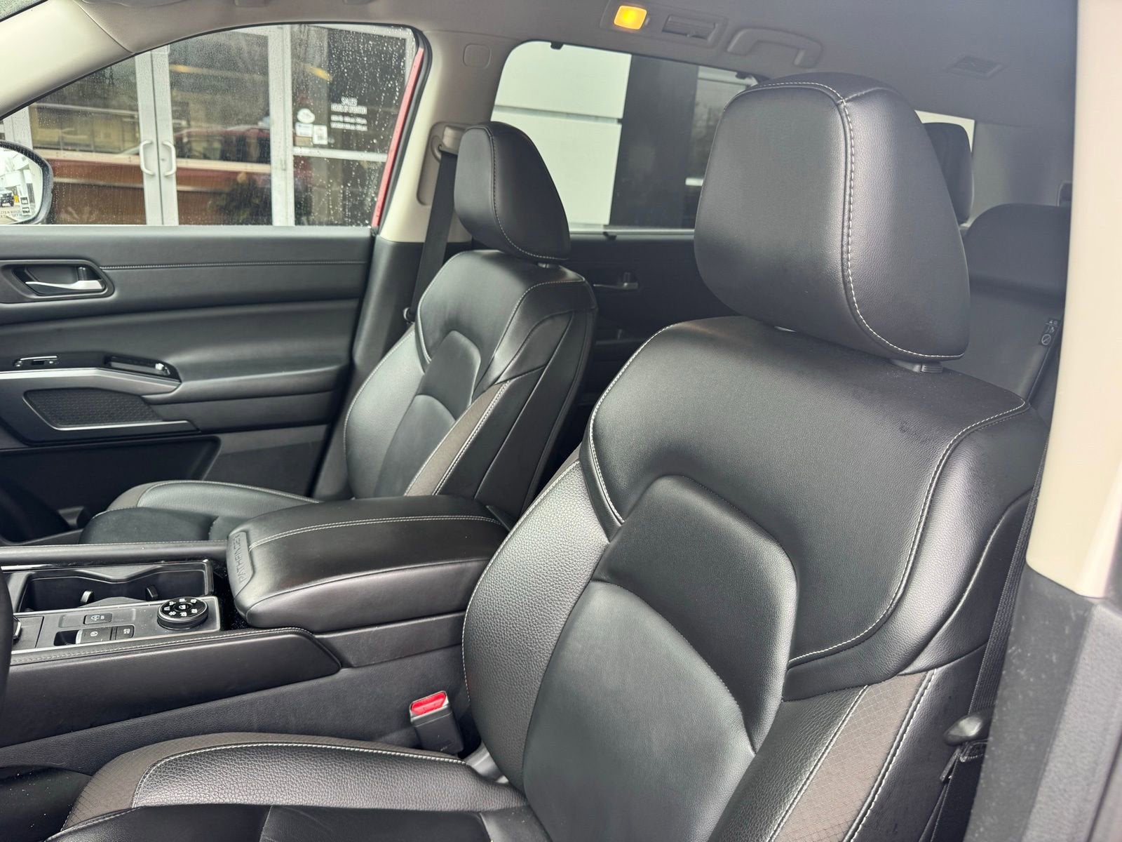 2024 Nissan Pathfinder SL 4WD