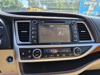 2019 Toyota Highlander Limited Platinum