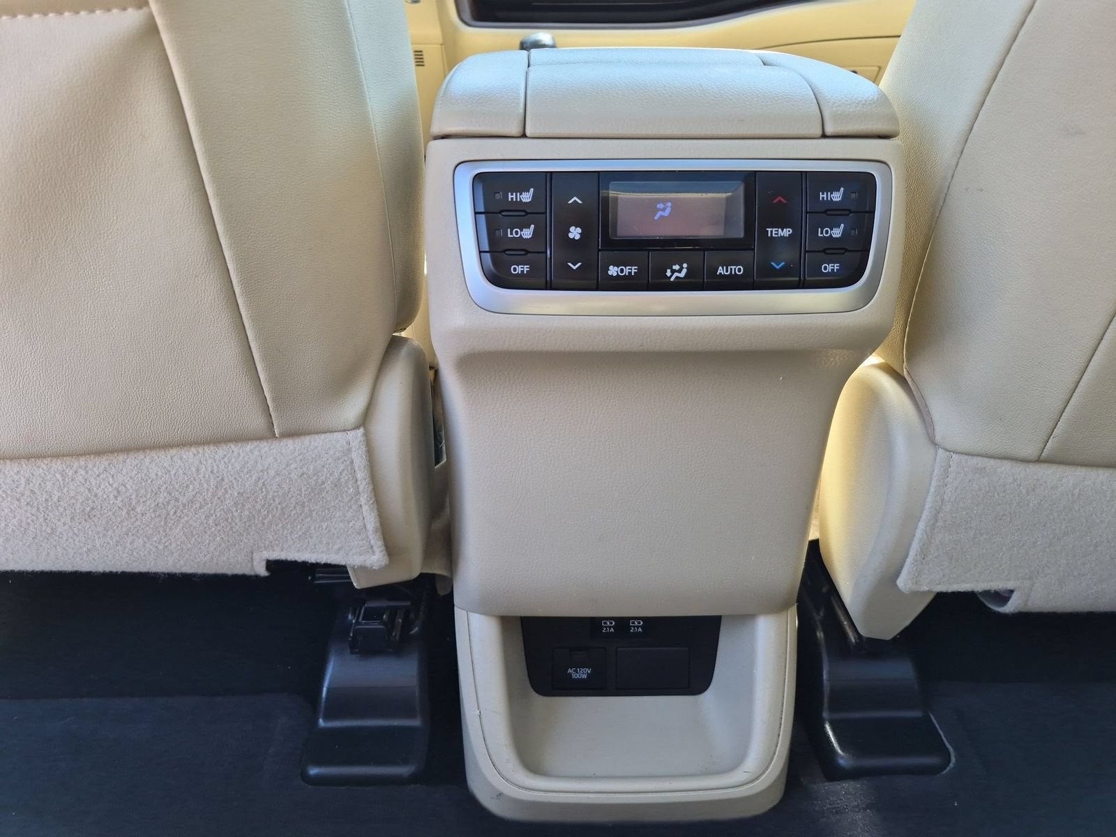 2019 Toyota Highlander Limited Platinum