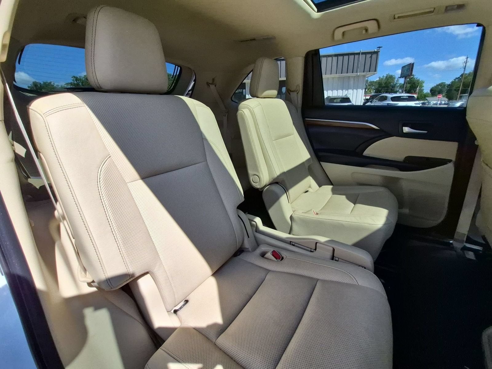 2019 Toyota Highlander Limited Platinum