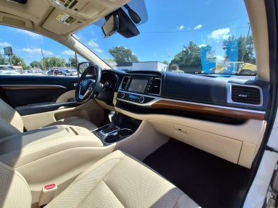 2019 Toyota Highlander Limited Platinum