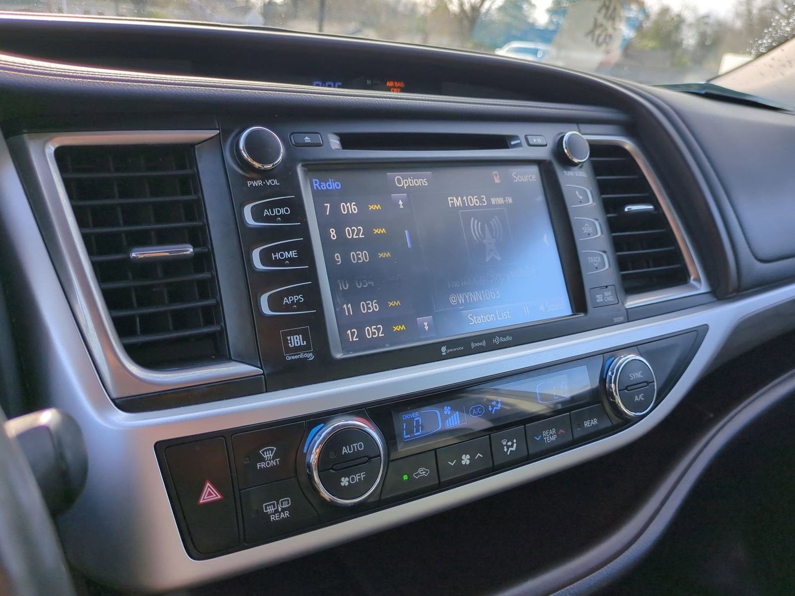 2019 Toyota Highlander Limited Platinum