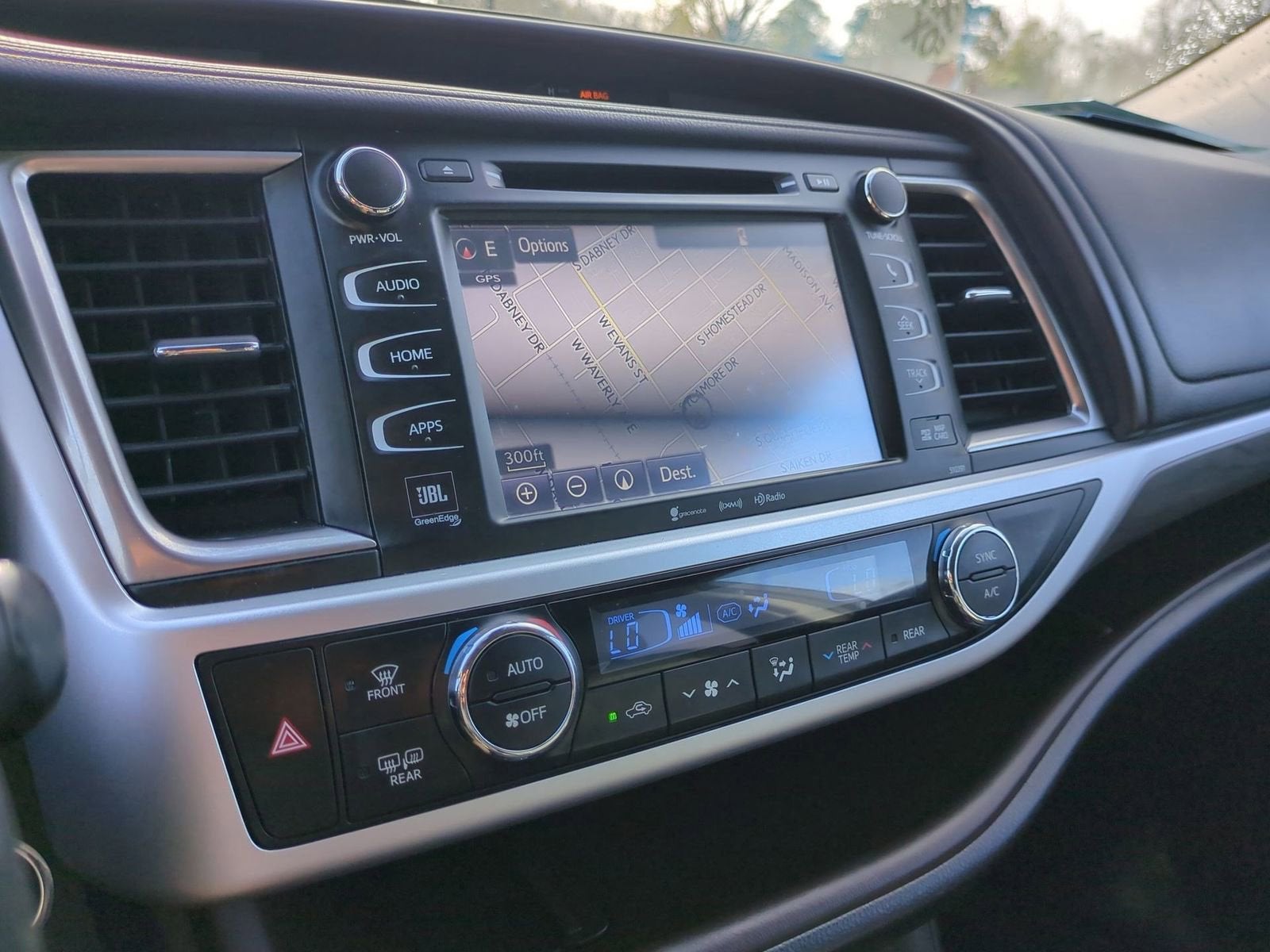 2019 Toyota Highlander Limited Platinum