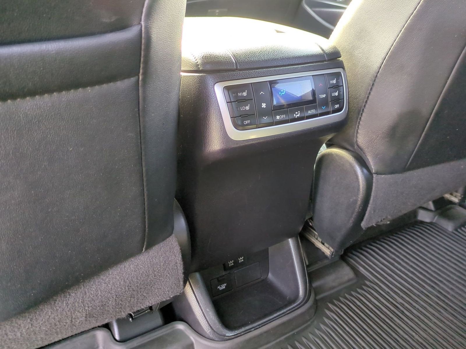 2019 Toyota Highlander Limited Platinum