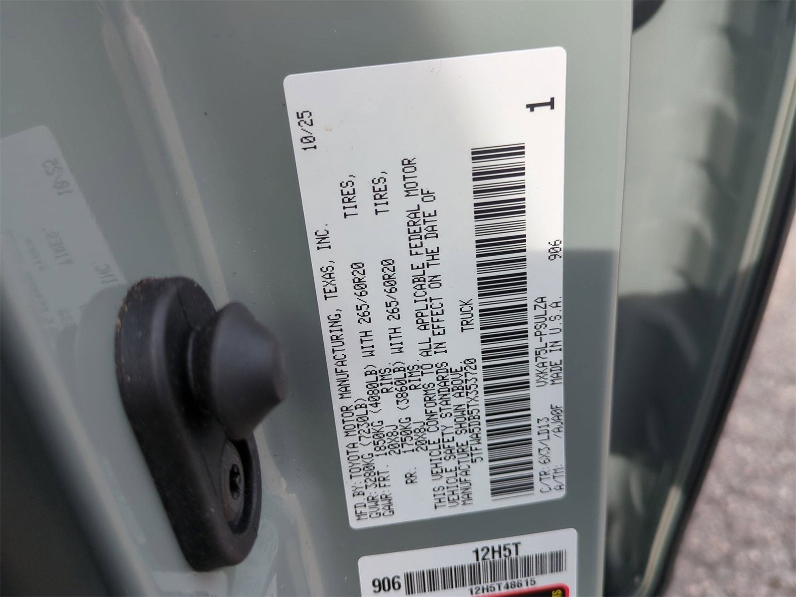 2026 Toyota Tundra Limited CrewMax 5.5' Bed