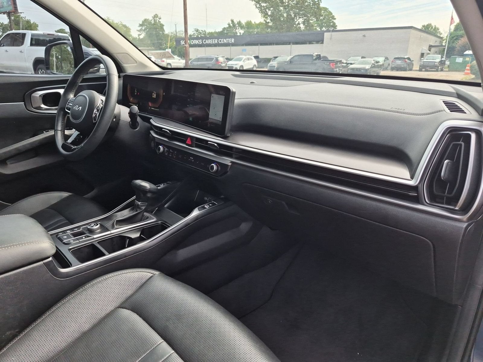 2024 Kia Sorento EX - Photo 31