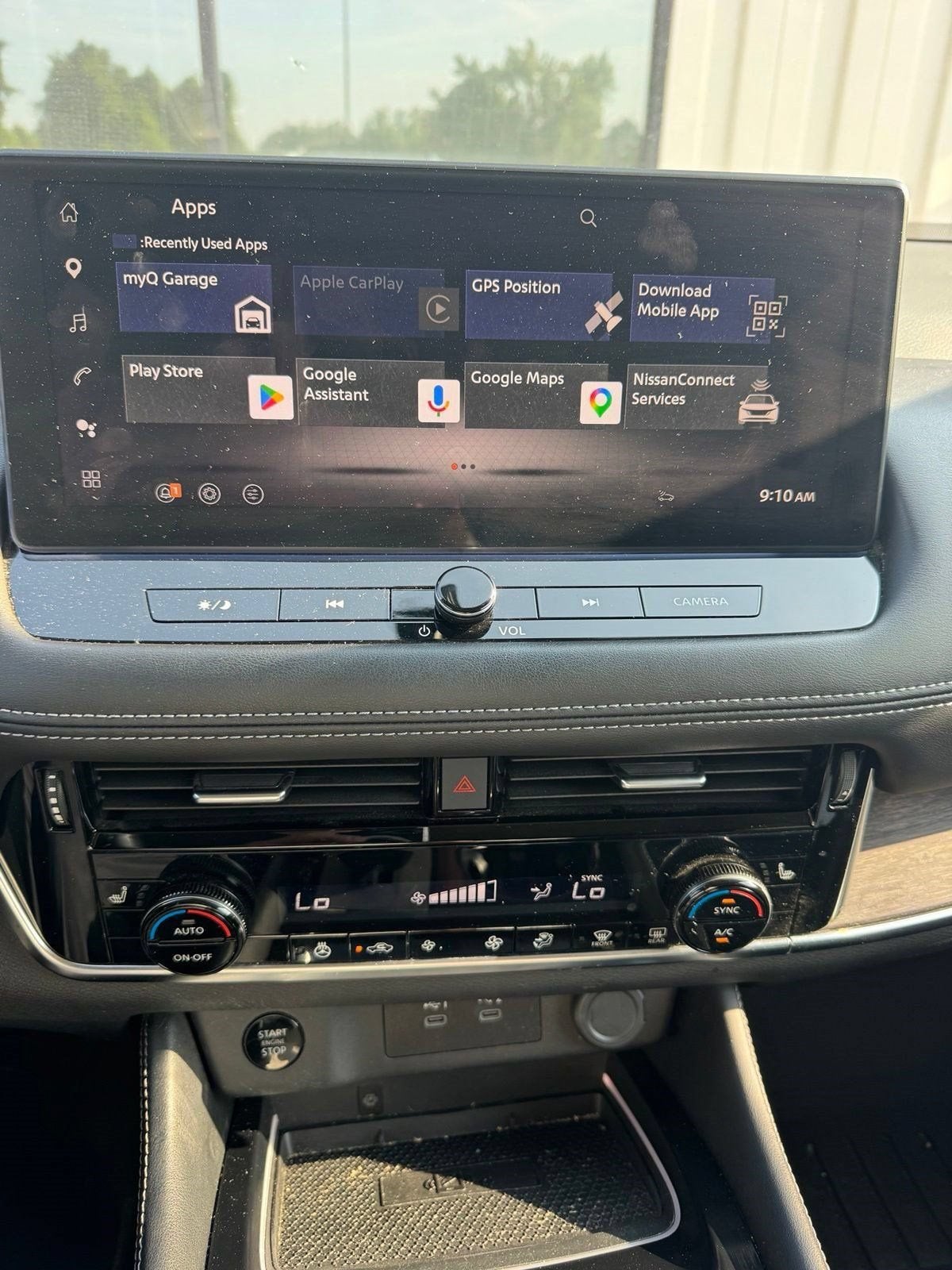 2025 Nissan Rogue Platinum FWD