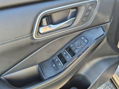 2025 Nissan Rogue Platinum FWD