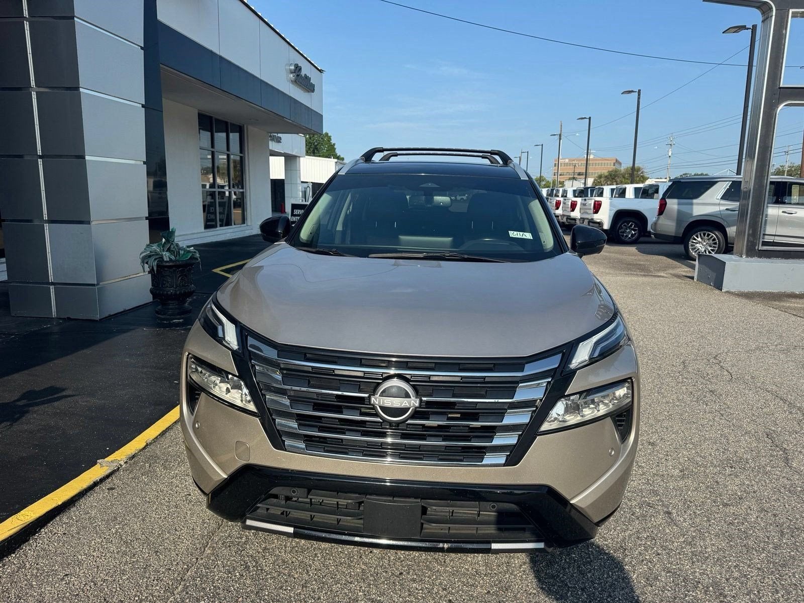 2025 Nissan Rogue Platinum FWD