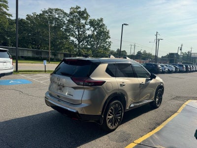 2025 Nissan Rogue Platinum FWD
