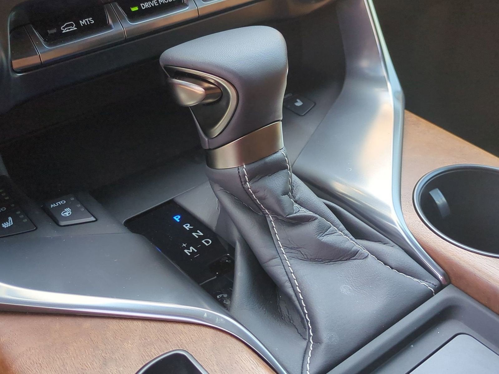 2025 Lexus LX LX 600 Luxury