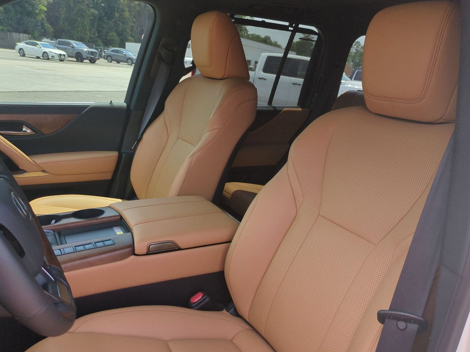 2025 Lexus LX LX 600 Luxury